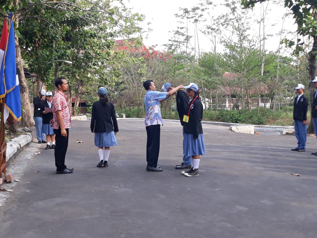 Latihan Dasar Kepemimpinan (LDK) Anggota OSIS Terpilih T.P. 2018/2019