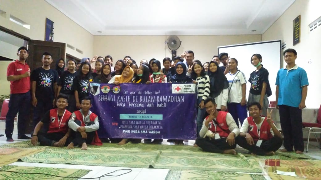 Bakti Sosial PMR SMA WARGA Surakarta di Griya PMI Mojosongo, Surakarta