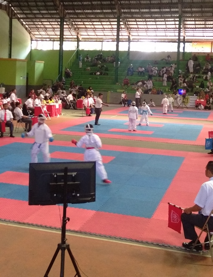 Siswa-siswi SMA WARGA Surakarta Juara Karate Piala Kapolres Sragen Cup Tahun 2019