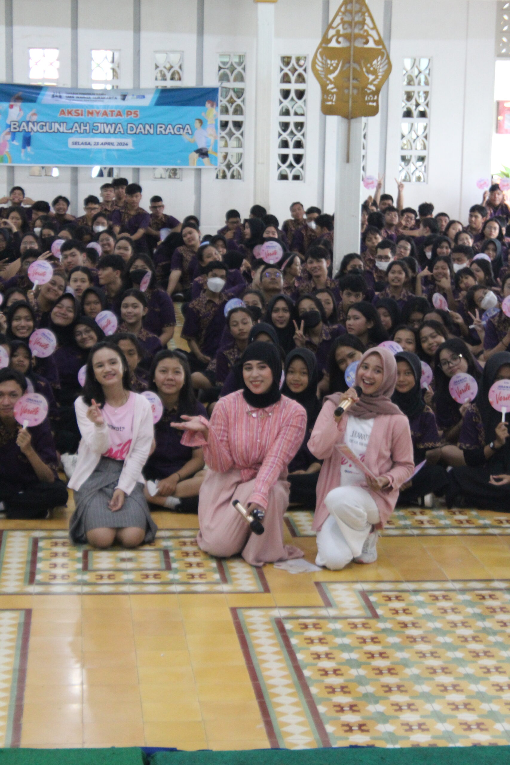 Verile Goes to School Menggemparkan SMA Warga dengan Acara Seru dan Bermanfaat!