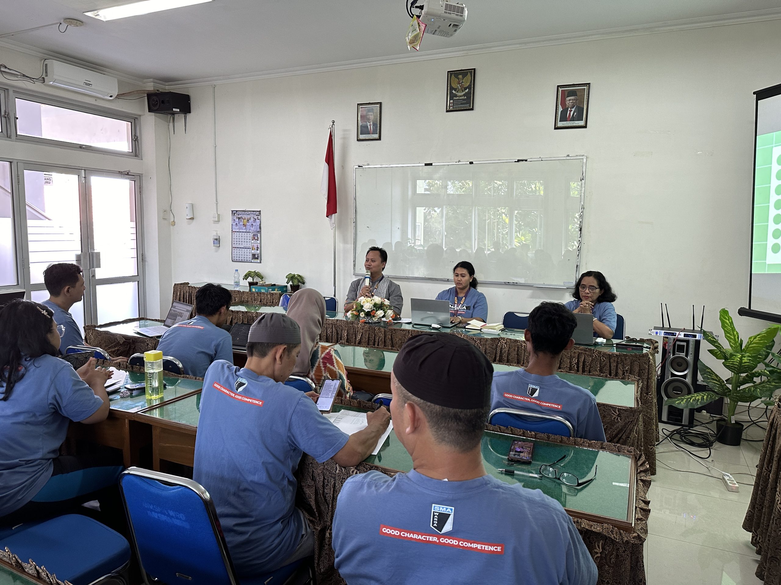 Rapat evaluasi dan pembubaran Panitia MPLS tahun ajaran 2024/2025