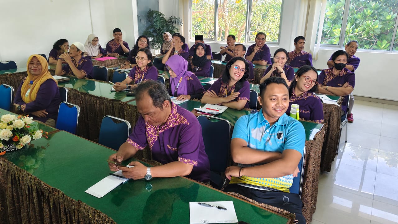 SMA Warga Gelar Sosialisasi Bank Sampah, Edukasi Siswa tentang Pengelolaan Sampah